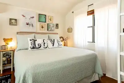 Image de Viola Pearl Haus | Cottage mignon et confortable