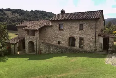 Des vacances inoubliables entre nature et art. Emplacement idéal pour les familles.