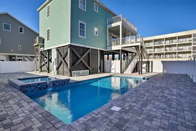 Spacieux Murrells Inlet Accueil w \/ Pool, à pied du rivage