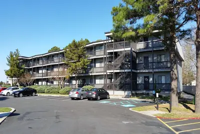 Image de Notre place à la plage 105e-Bayside 104th St, Wifi, piscine, W / D, Ac