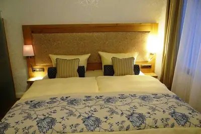 Image de Chambre double Gutshaus1 - Hotel & Restaurant Am Peenetal