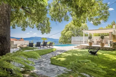 Image de Villa avec vue spectaculaire sur la mer, 2 chambres à coucher, piscine