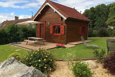Image de Le Pré des Vergnes- La Canardière -Chalet de pêche  avec étang privé