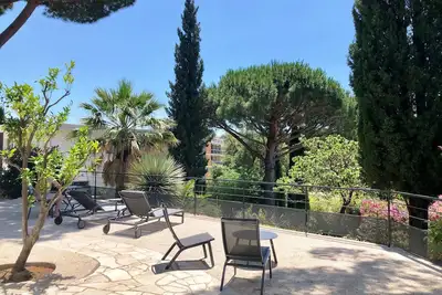 Image de L'idéal Cavalairois, a 5 mn de la plage, des commerces, du port, tout a pied!