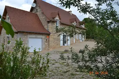 Image de maison  4 *, 6\/8 pers, sur 5000m², climatisée, wifi