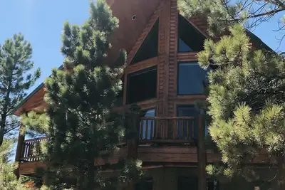 Image de Arrive bientôt! Trailside Lodge est un nouveau propriétaire!