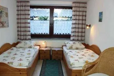 Image de Chambre 4 - Chambre chez Tiefwarensee