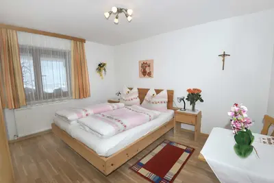 Image de Chambre double avec douche et toilette 5 - Gästehaus Sonnenheim