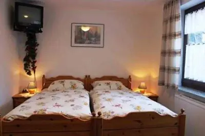 Image de Chambre 3 - Chambre chez Tiefwarensee