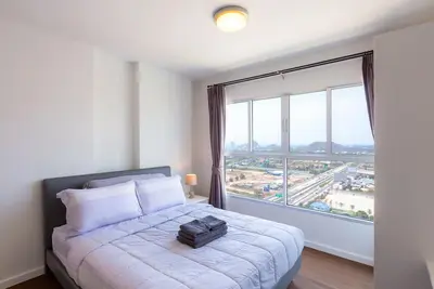 Image de Baan KiangFah HuaHin-25f Studio Apt.