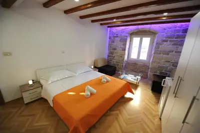 Chambre confortable \"Top center\"