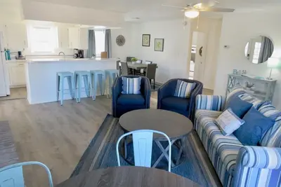 Image de Saltaire Cottage 12: 3br Kitchen Screen Porch Pool