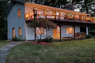 330 pieds de façade lac privée