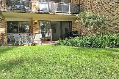 Image de 22 'Bay Parklands', 2 Gowrie Avenue - Foxtel, piscine, court de tennis, spa, adapté aux enfants