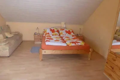 Image de Chambre double n ° 4, environ 22 m², salle de bain commune - Bea's Gästezimmer