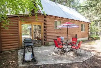 Image de Petite cabane près du parc Ponderosa, du parcours de golf McCall et du lac Payette