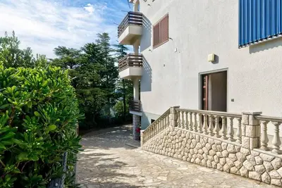 Image de Appartement de vacances Crikvenica pour 2 - 11 personnes avec 6 chambres à coucher - Appartement de