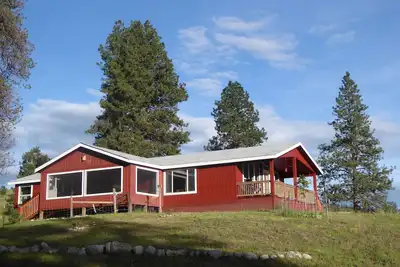 Image de Beau ranch et nouvelle maison à Okanogan Highlands