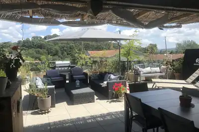 Image de Appartement toit terrasse, 2 chambres, 4 Ă 6 couchages, vue Ste Victoire.