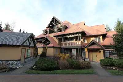 Image de Sunpath Condos by Whistler Retreats