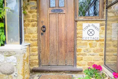 Image de Stone Wheel Cottage, Crochet Norton