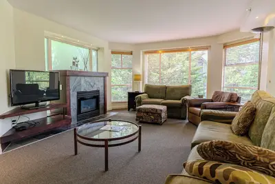 Image de Woodrun Lodge 2 Chambres, 6 couchages, Wifi gratuit (109)