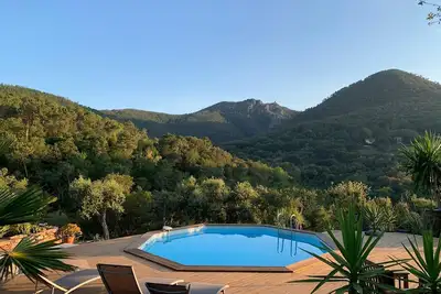 Image de Villa 8 pers. pleine Nature\/Piscine\/Proche Mer Cannes\/Coeur Massif de l'Esterel