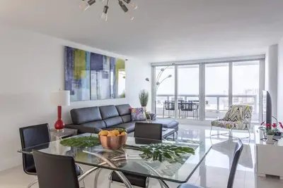 Image de Modern and Bright Penthouse with Ocean view