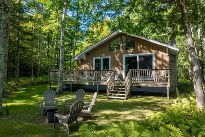 Image de Charme rustique sur 1. 5 Acres / Lake Michigan Waterfront