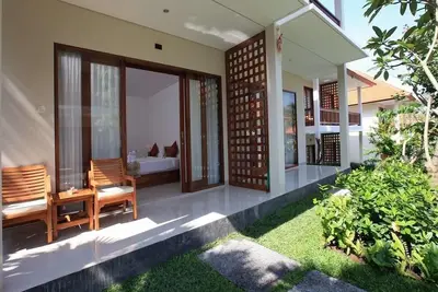 Image de Chambre confortable avec vue sur le jardin à Ubud