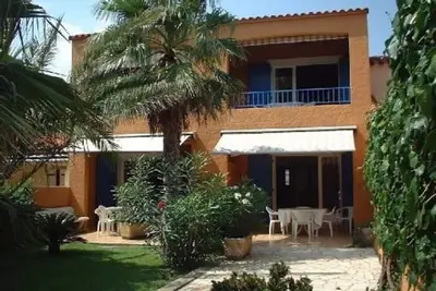 Image de T2 Rez De Jardin Gauche Saint Cyprien Plage