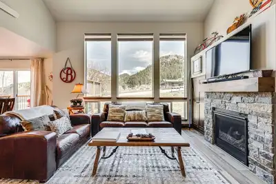 Image de Nouveau! Nouvellement Construit Estes Park Townhome 2 Mi à Rmnp!