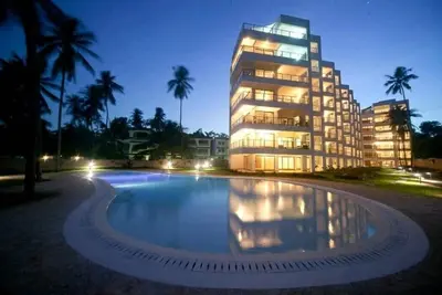 Image de Location appartement front de mer sur la plage de Bamburi, Mombasa