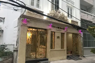 Image de Bienvenue à l'hôtel vous et moi, vous choisissez le bon pour explorer