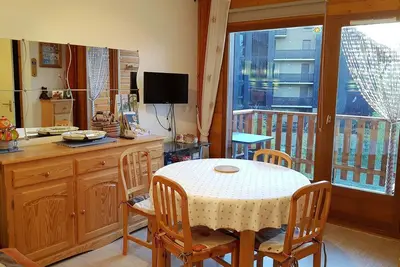 Image de Appartement rénové 3 pièces avec garage - La Joue du Loup