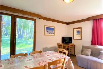 Image de Chalet 8 pers avec terrasse, local ski, parking gratuit, animaux acceptés