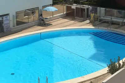 Image de Studio meublé/ piscine