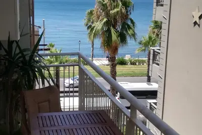 Image de Appartement vue de mer avec balcon à Paléo