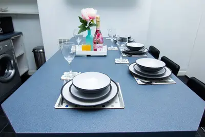Image de Leeds City Centre House 8 personnes confortablement
