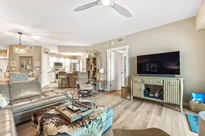 Image de Venez profiter de cette vue magnifique sur l'océan dans ce magnifique condo 2/2. Ow1-302