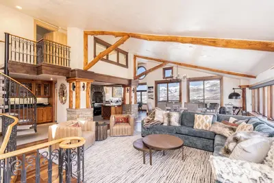 Image de Magnifique penthouse au pied des pics dans un village de montagne avec vues spectaculaires