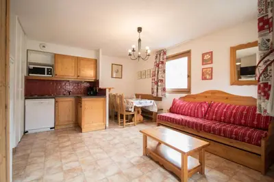 Image de 1er étage, vue pistes de ski, balcon, parking, télévision, casier à ski, 38m², Val Cenis