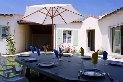 Image de Architect-designed villa in saint-martin intra-muros 165 m3