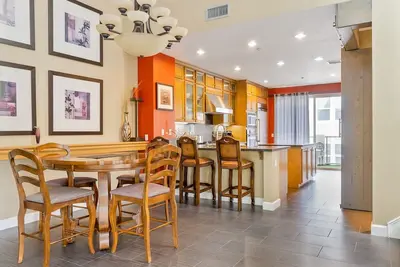 Image de Loft21 - HÉBERGEMENT Premier. Juste Apporter Votre Valise Et Un Sourire!