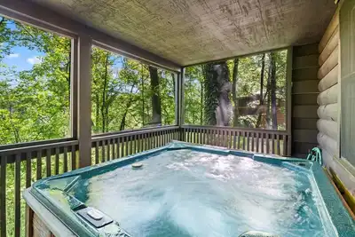 Image de Almost Heaven - 2br / 2ba - 7 personnes