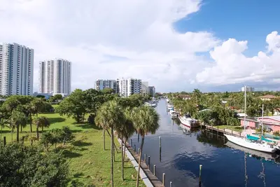 Image de Wyndham Santa Barbara Pompano Beach Front Resort