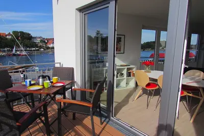 Image de Appartement / app. pour 4 personnes avec 78 m² à Eckernförde (122006)