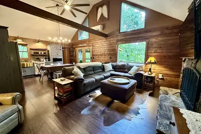 Image de Perfect Mountain Retreat Ă Burnsville, Nc!