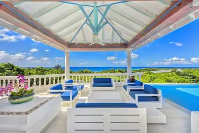 Image de La Bella Casa - Terres Basses 4 to 9 Bedroom Villa
