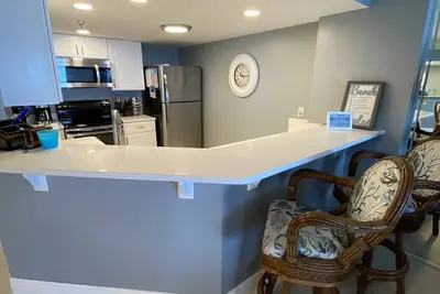 Image de Spectaculaire Direct Oceanfront Luxury Condo-Large Private Balcony, Views Galore